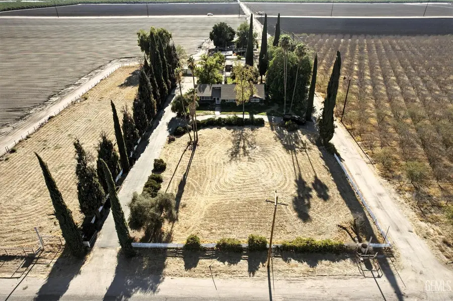 15313 GOSFORD, Bakersfield, CA 93313 - Image #2