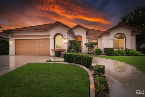 10014 BRIGADOON ROSE STREET, Bakersfield, CA 93311