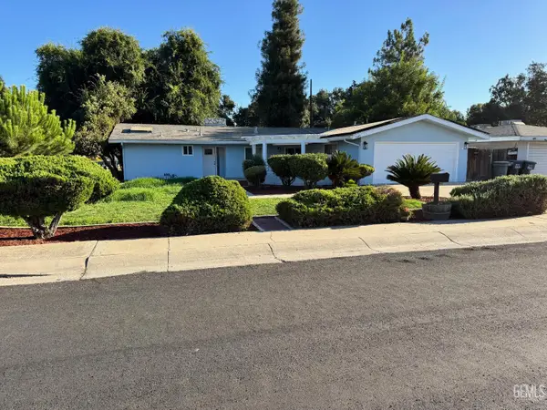 1640 W PRINCETON COURT, Visalia, CA 93277