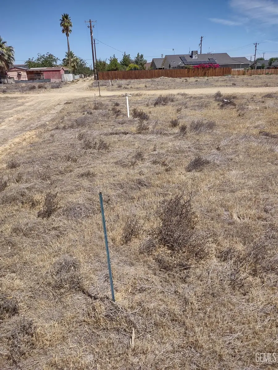 14875 LOST HILLS ROAD, Lost Hills, CA 93249 - Image #2