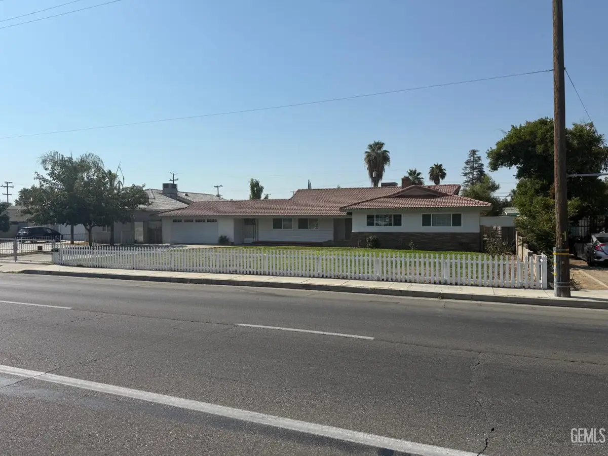 2401 MING AVENUE, Bakersfield, CA 93304 - Image #1