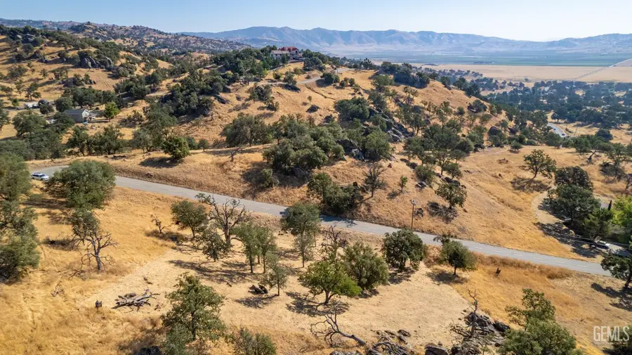 0 ALAMEDA PLACE, Tehachapi, CA 93561 - Image #2