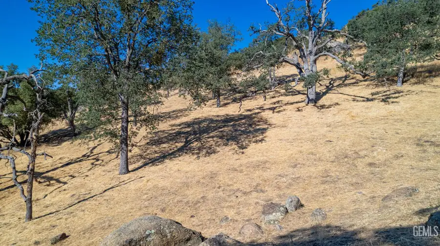 0 ALAMEDA PLACE, Tehachapi, CA 93561 - Image #3