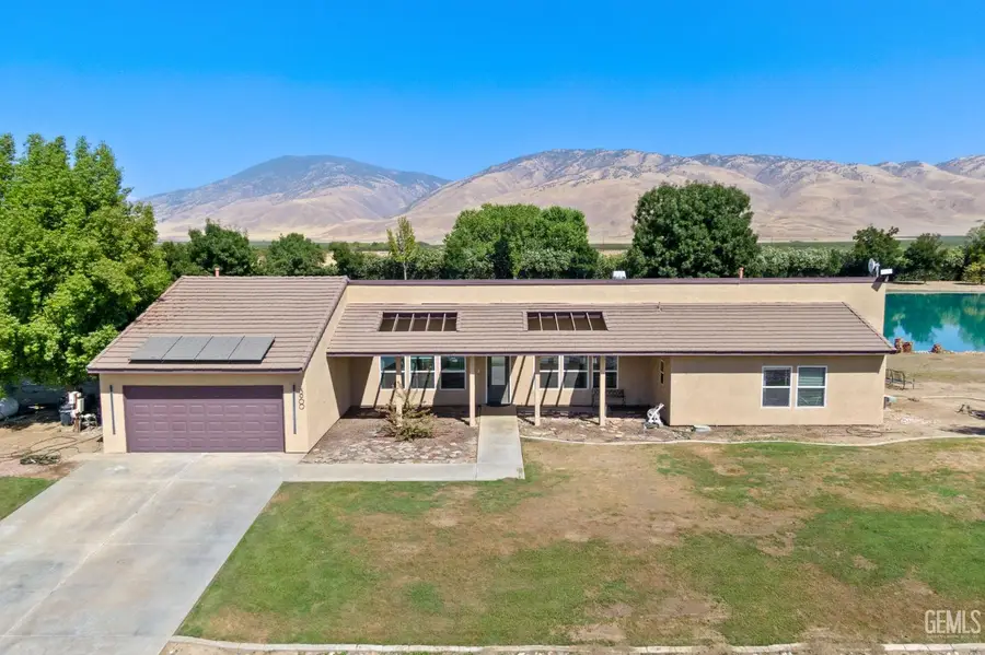 3900 BLUE LOOP LANE, Arvin, CA 93203 - Image #3