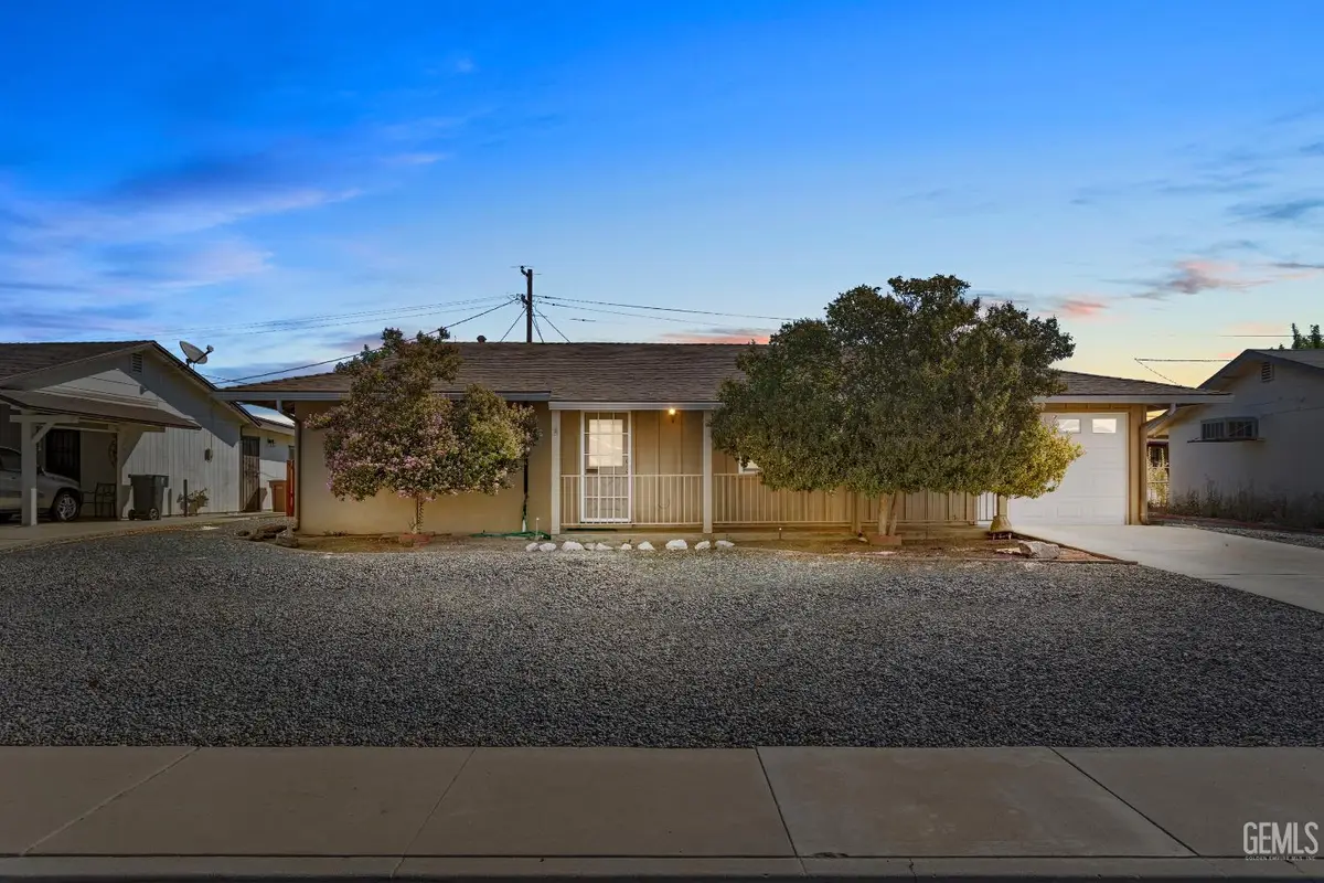 504 PEBBLE BEACH DRIVE, Bakersfield, CA 93309 - #1