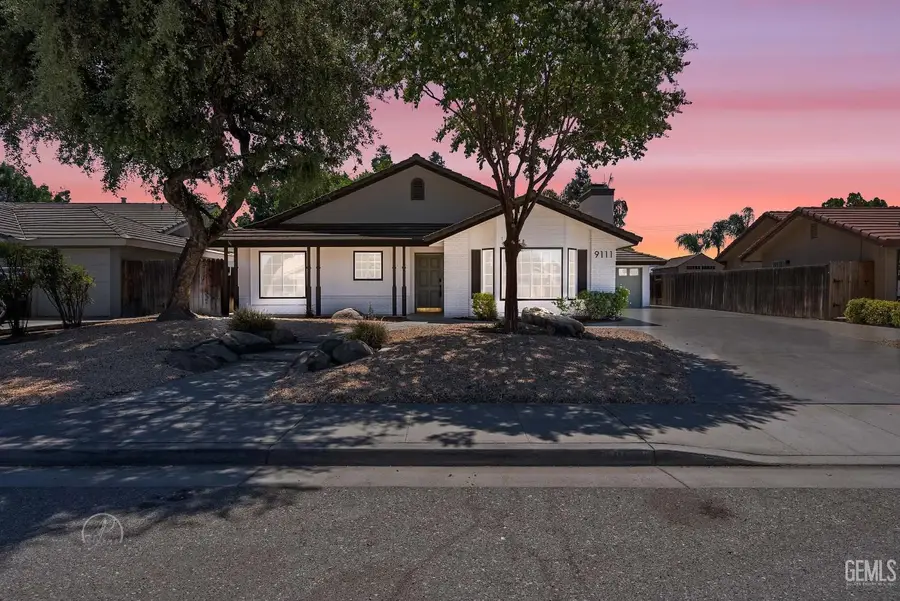9111 BIRCH CREEK COURT, Bakersfield, CA 93312 - Image #2