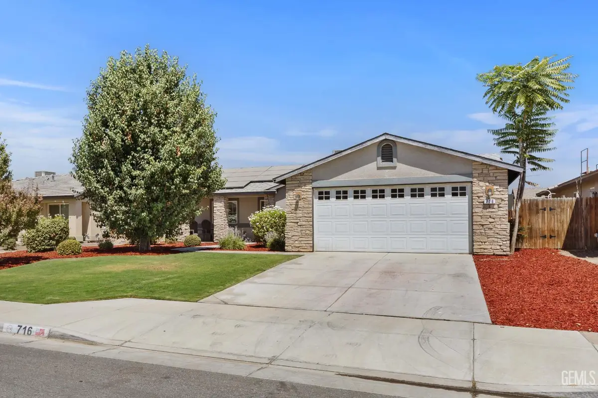 716 CANDIA AVENUE, Bakersfield, CA 93307 - Image #1