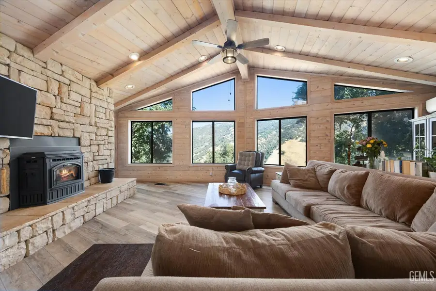 24840 ARROW COURT, Tehachapi, CA 93561 - Image #2