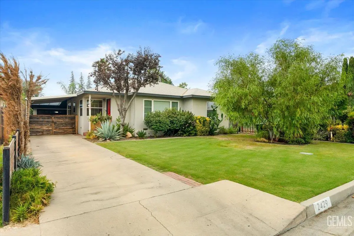 2429 C ST, Bakersfield, CA 93301 - Image #1