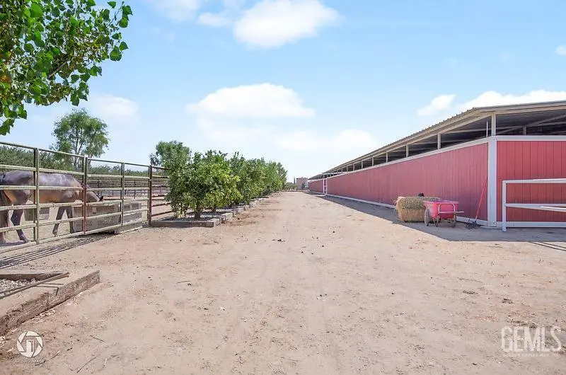 30555 BURBANK STREET, Shafter, CA 93263 - Image #3