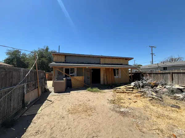 109 PLYMOUTH AVENUE, Bakersfield, CA 93308