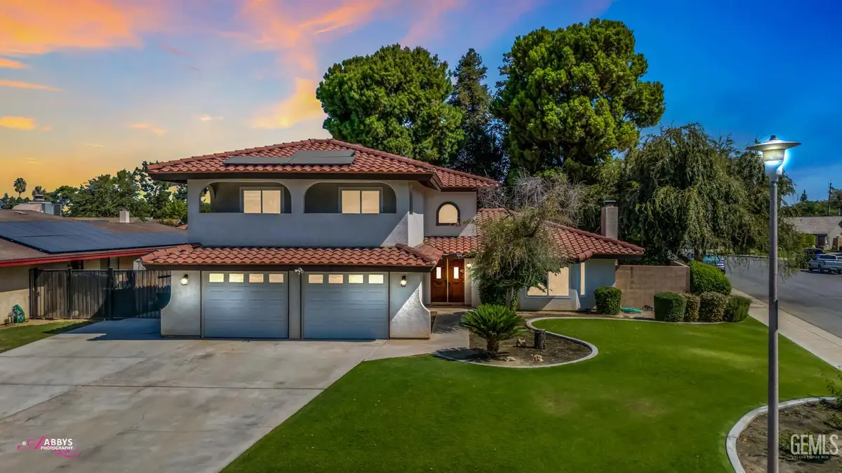 9400 HEMINGWAY PLACE, Bakersfield, CA 93311 - Image #1