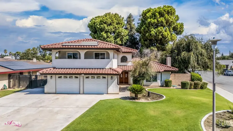 9400 HEMINGWAY PLACE, Bakersfield, CA 93311 - Image #3