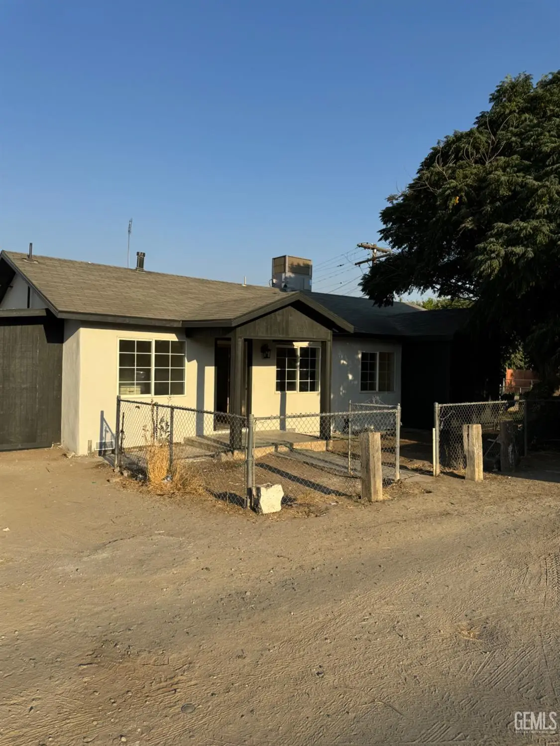 694 S STATE STREET, Earlimart, CA 93219 - #1