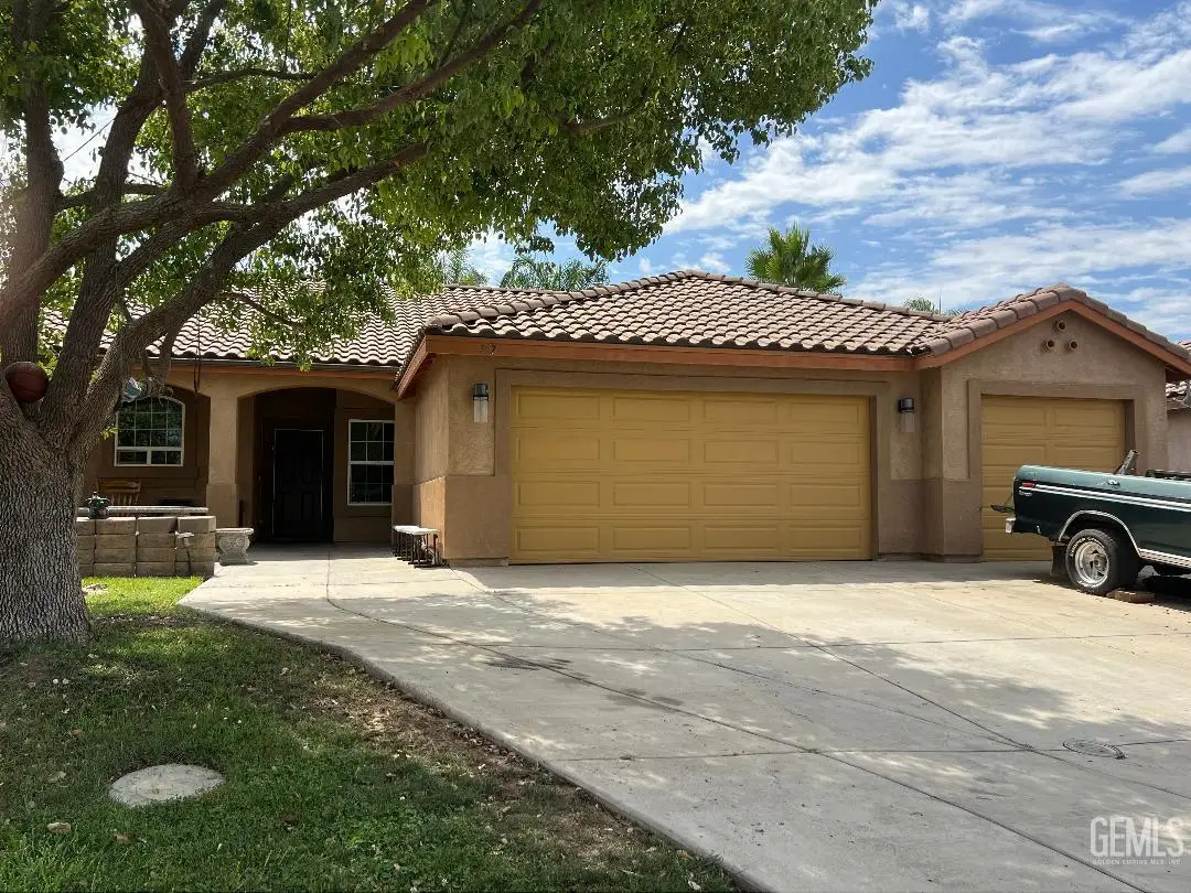 737 MISTY AVENUE, McFarland, CA 93250 - Image #1