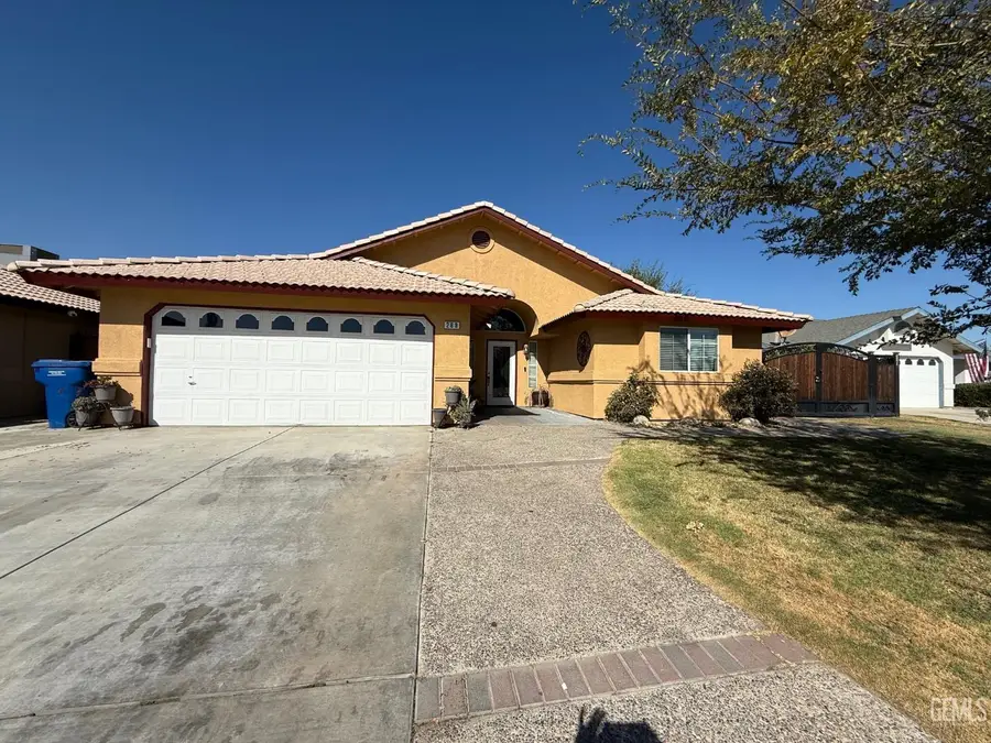 269 BURNS COURT, Shafter, CA 93263 - Image #3