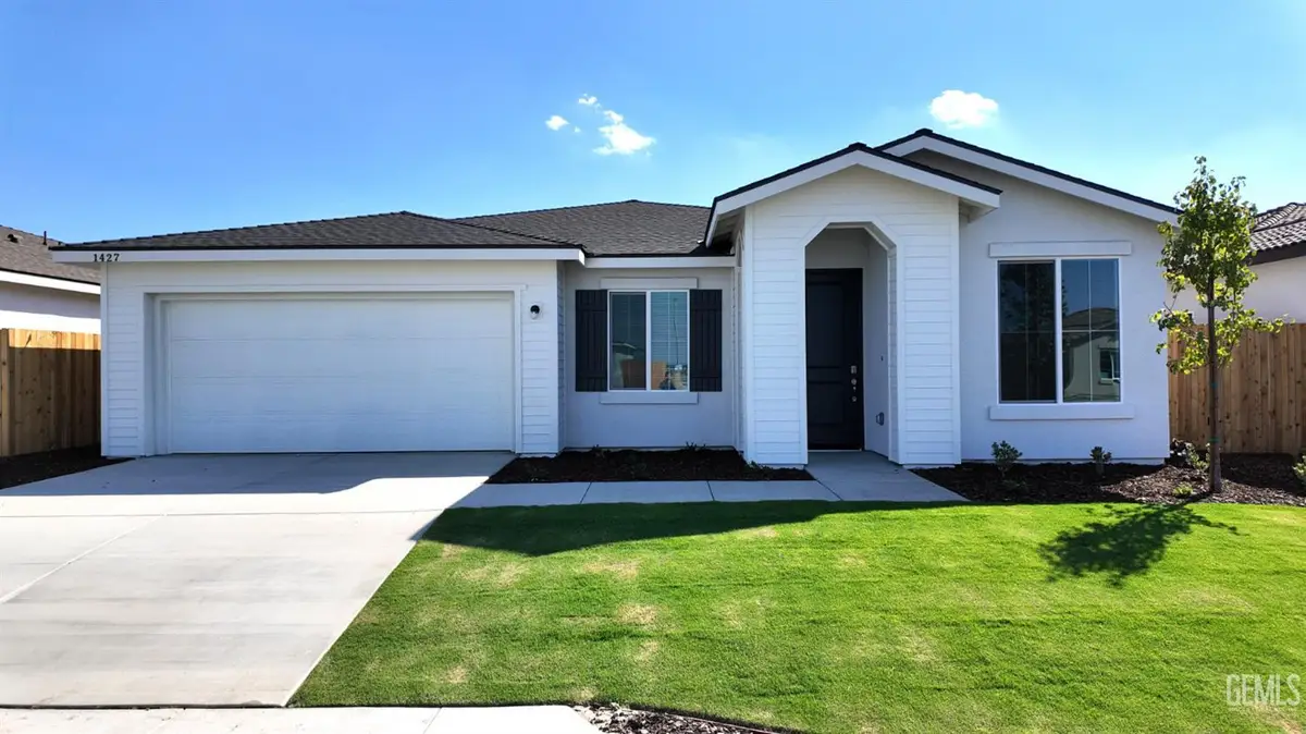 1427 GAINES COURT, Bakersfield, CA 93307 - Image #1