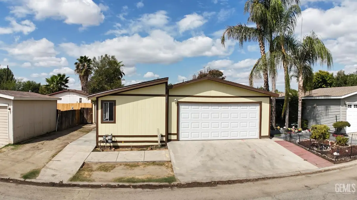 499 PACHECO ROAD #126, Bakersfield, CA 93307 - Image #1