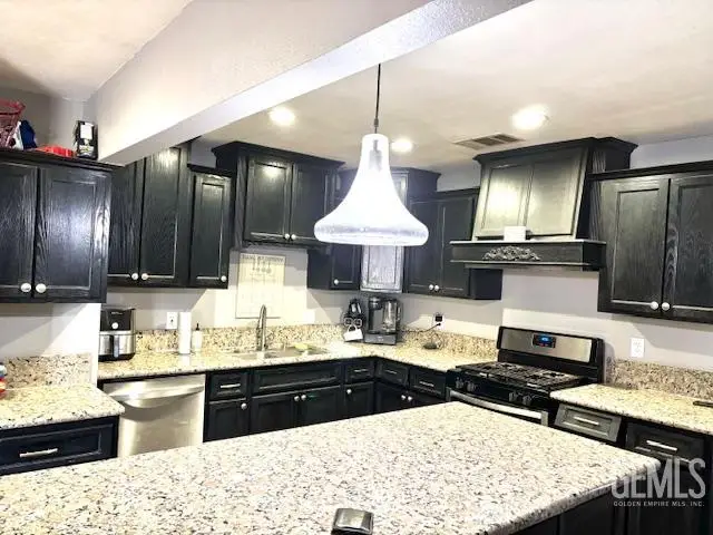 113 POLK STREET, Taft, CA 93268 - Image #3