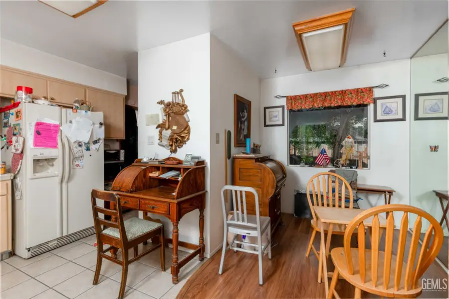 904 SAN VICENTE DRIVE, Bakersfield, CA 93307 - Image #3