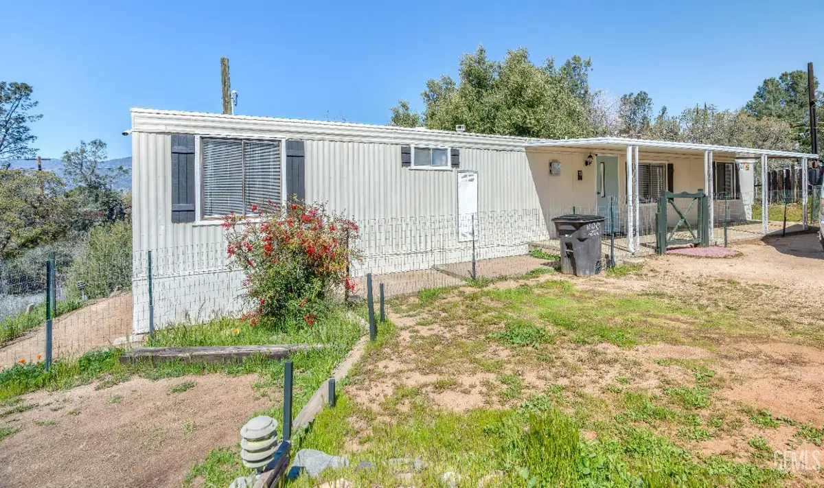 11 BALSAM WAY, Bodfish, CA 93205 - #1