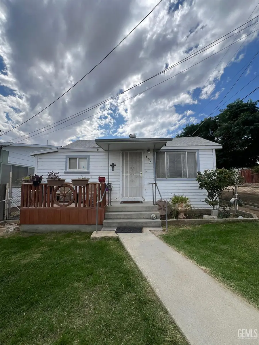 807 BUENA VISTA STREET, Taft, CA 93268 - Image #3