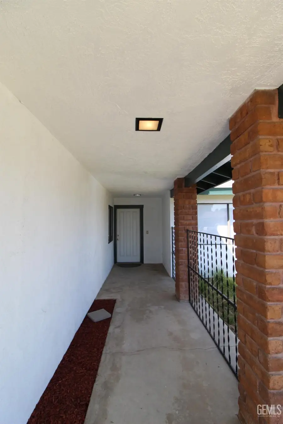 532 FRANCIS STREET, Bakersfield, CA 93308 - Image #2