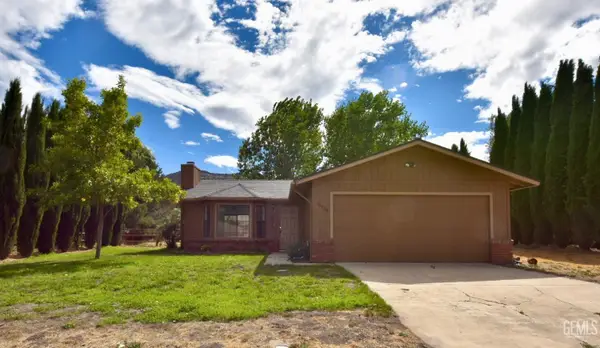 30020 NIBLICK LANE, Tehachapi, CA 93561