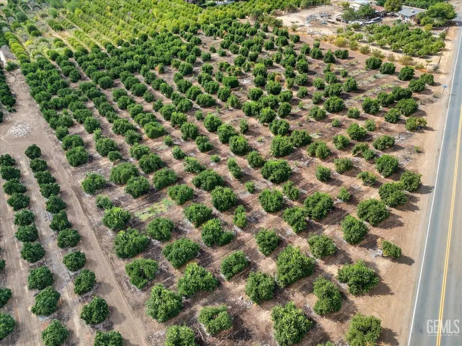 9444 ROAD 272, Porterville, CA 93257 - Image #3