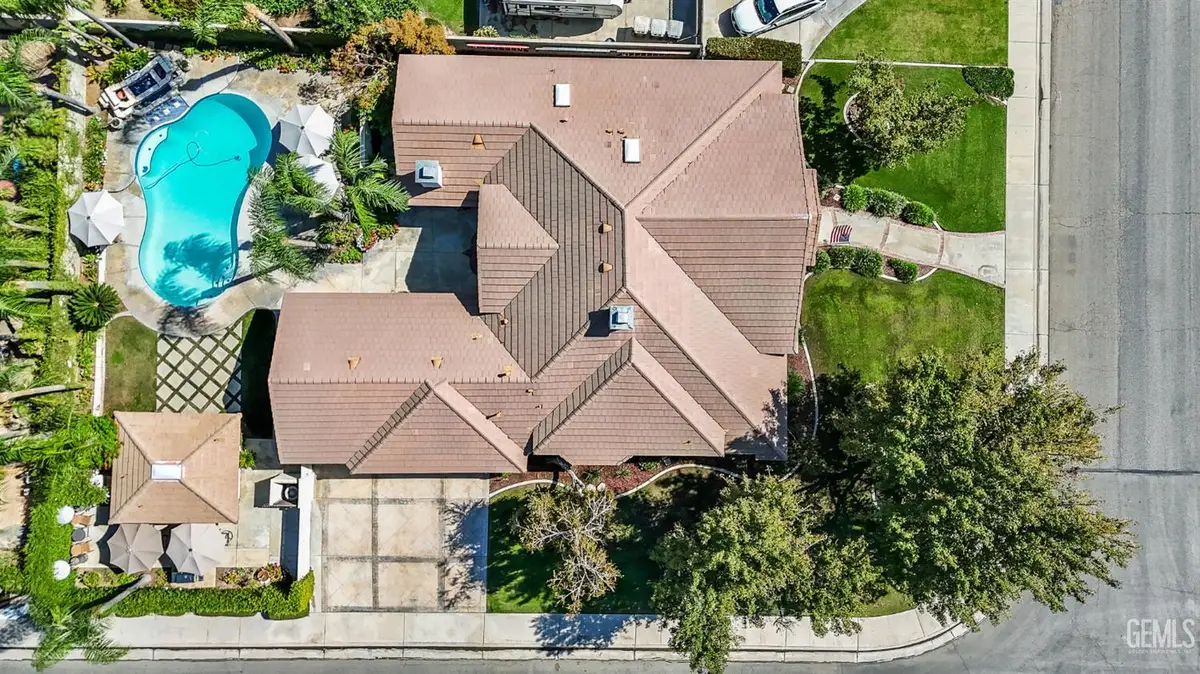 13306 MONARCH PALM AVENUE, Bakersfield, CA 93314 - Image #1