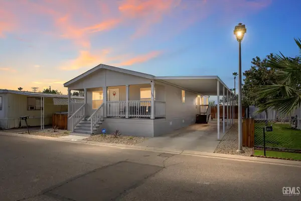 4401 HUGHES LANE #135, Bakersfield, CA 93304