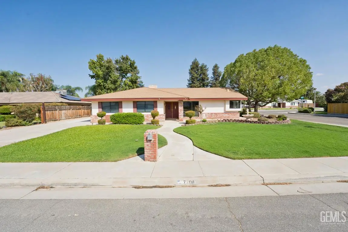 7700 PEANUT AVENUE, Bakersfield, CA 93308 - Image #1