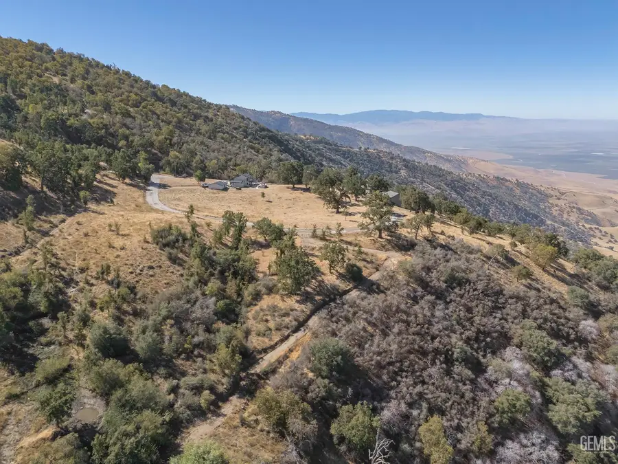 27201 EL CAMINO DRIVE, Tehachapi, CA 93561 - Image #3