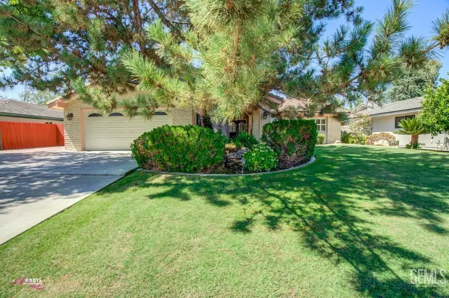 409 BERMUDA STREET, Bakersfield, CA 93309 - Image #2