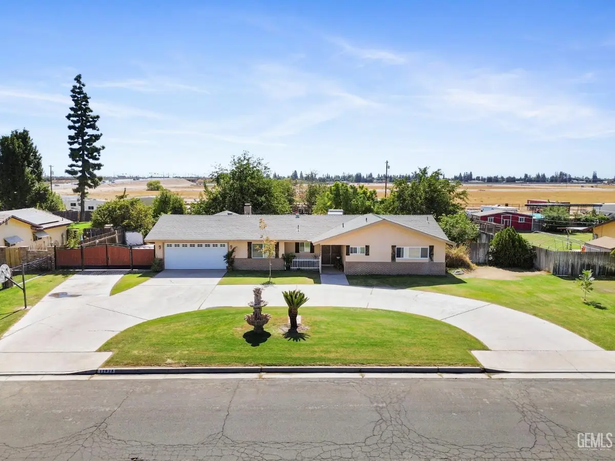 12925 APPALOOSA AVENUE, Bakersfield, CA 93314 - Image #1
