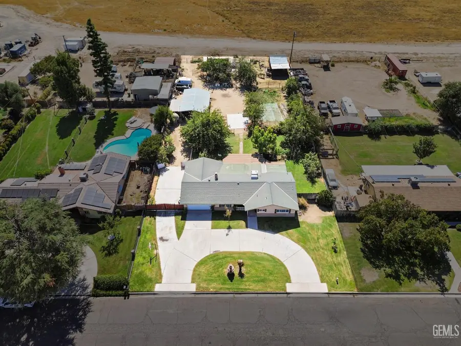 12925 APPALOOSA AVENUE, Bakersfield, CA 93314 - Image #2