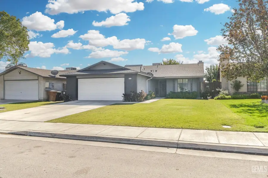 1401 CANDACE AVENUE, Bakersfield, CA 93307 - Image #3