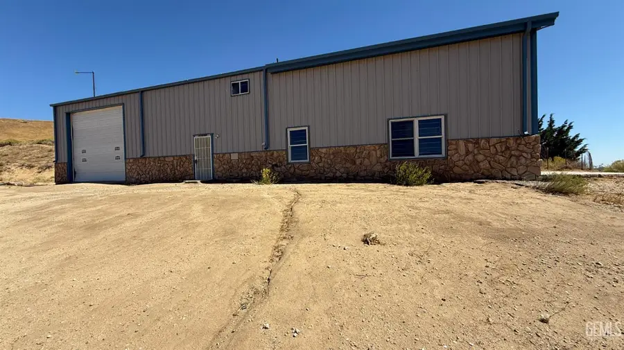 1811 HAYRIDE ROAD, Lebec, CA 93243 - Image #3