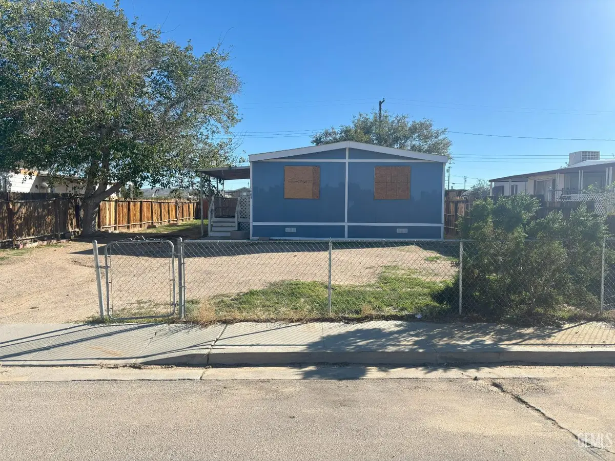 1405 W SAINT GEORGE AVENUE, Ridgecrest, CA 93555 - Image #1