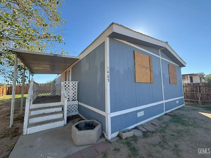 1405 W SAINT GEORGE AVENUE, Ridgecrest, CA 93555 - Image #3