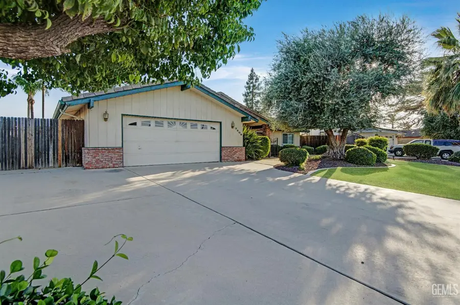 7309 ANGELA AVENUE, Bakersfield, CA 93308 - Image #2