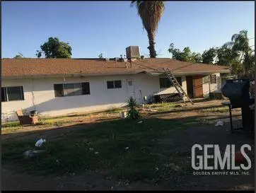 804 11TH STREET, Bakersfield, CA 93304