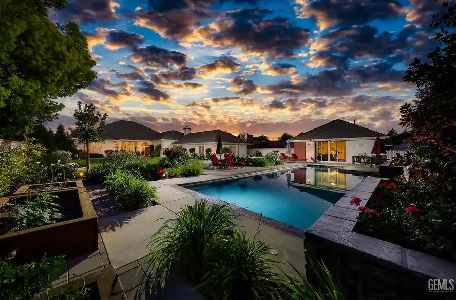 15710 BLACK HAWK AVENUE, Bakersfield, CA 93314 - Image #2