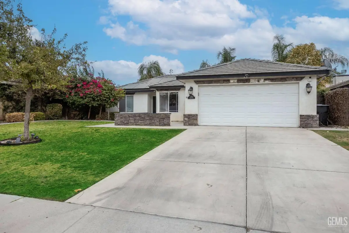 3622 AZURE DRIVE, Bakersfield, CA 93312 - Image #1