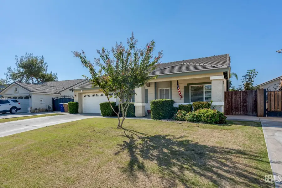 11505 ORCHARD PARK DRIVE, Bakersfield, CA 93311 - Image #2