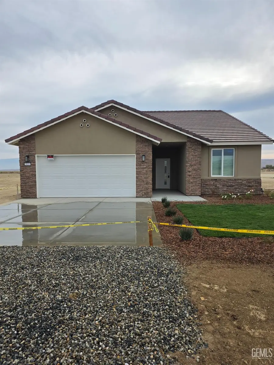 28103 PALOMINO AVENUE, Taft, CA 93268 - Image #3