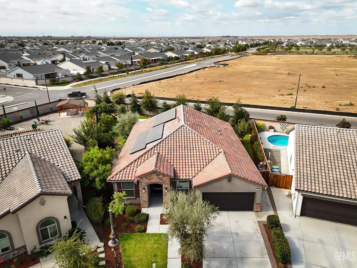 3617 HIGH VALLEY LANE, Shafter, CA 93263 - Image #1