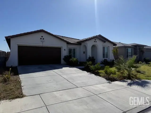 811 KIDLINGTON COURT, Bakersfield, CA 93307 - Image #2