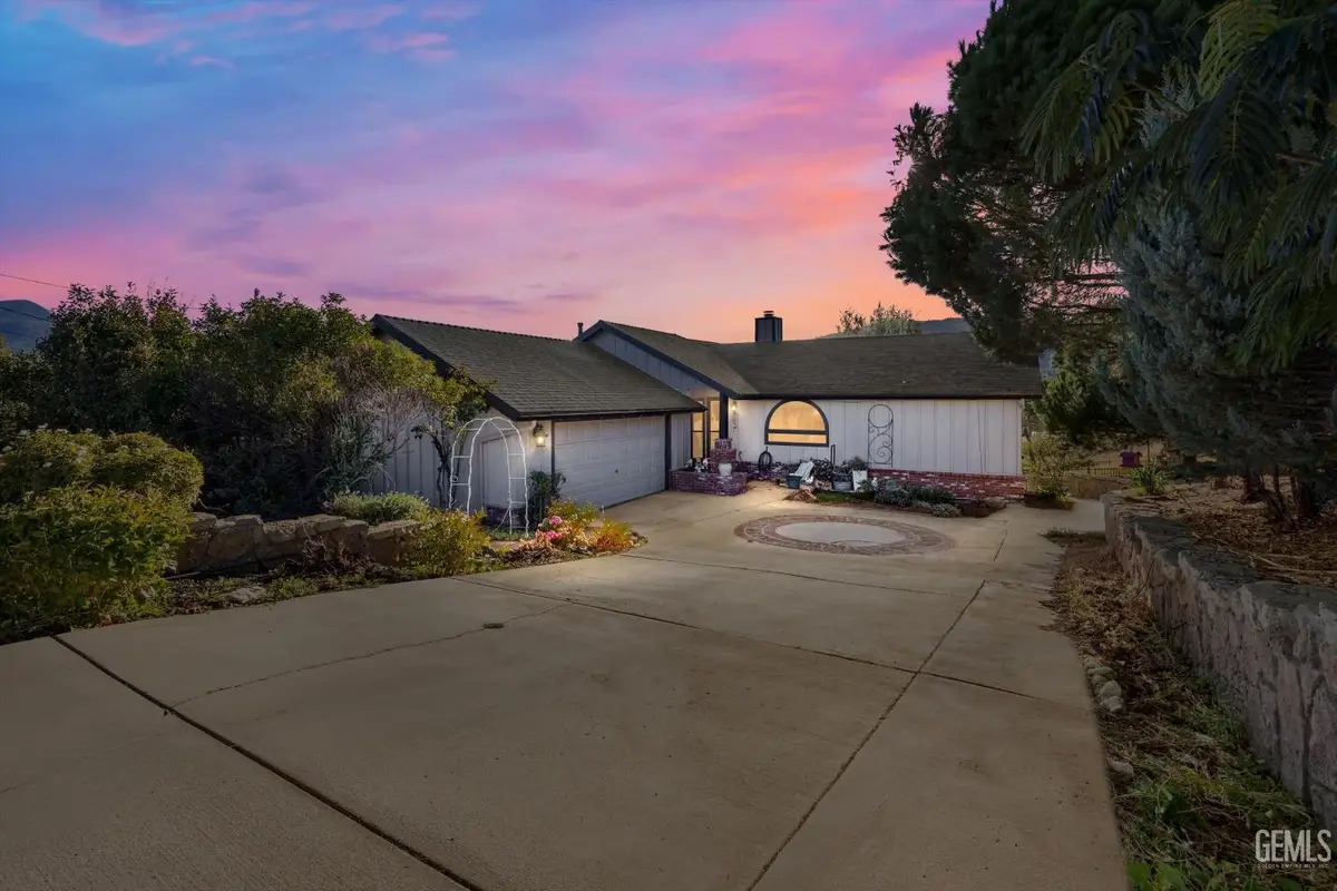 20220 BALD MOUNTAIN DRIVE, Tehachapi, CA 93561 - Image #1