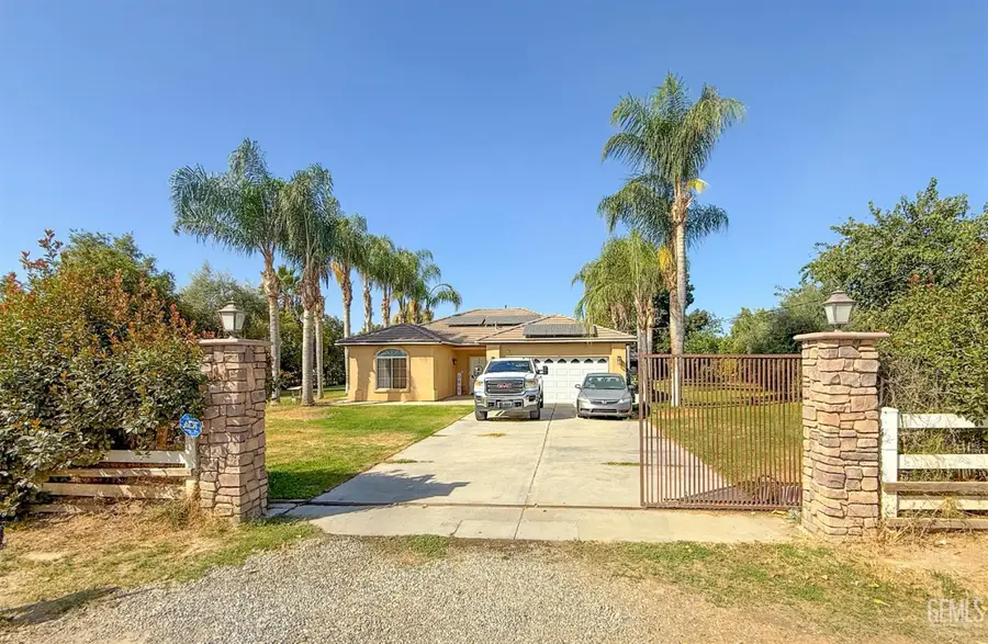 5351 GATSON STREET, Bakersfield, CA 93314 - Image #2